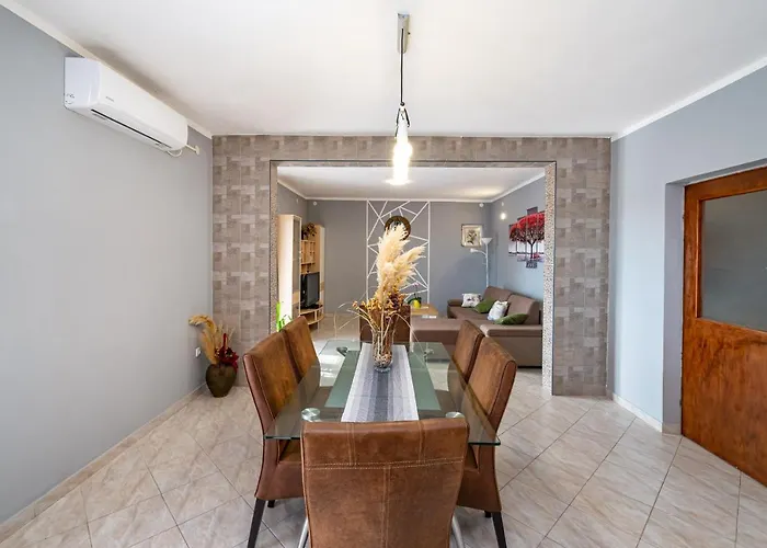 Thalia Appartement *